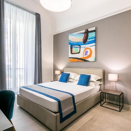 Bespoke Roma Suites Экстерьер фото
