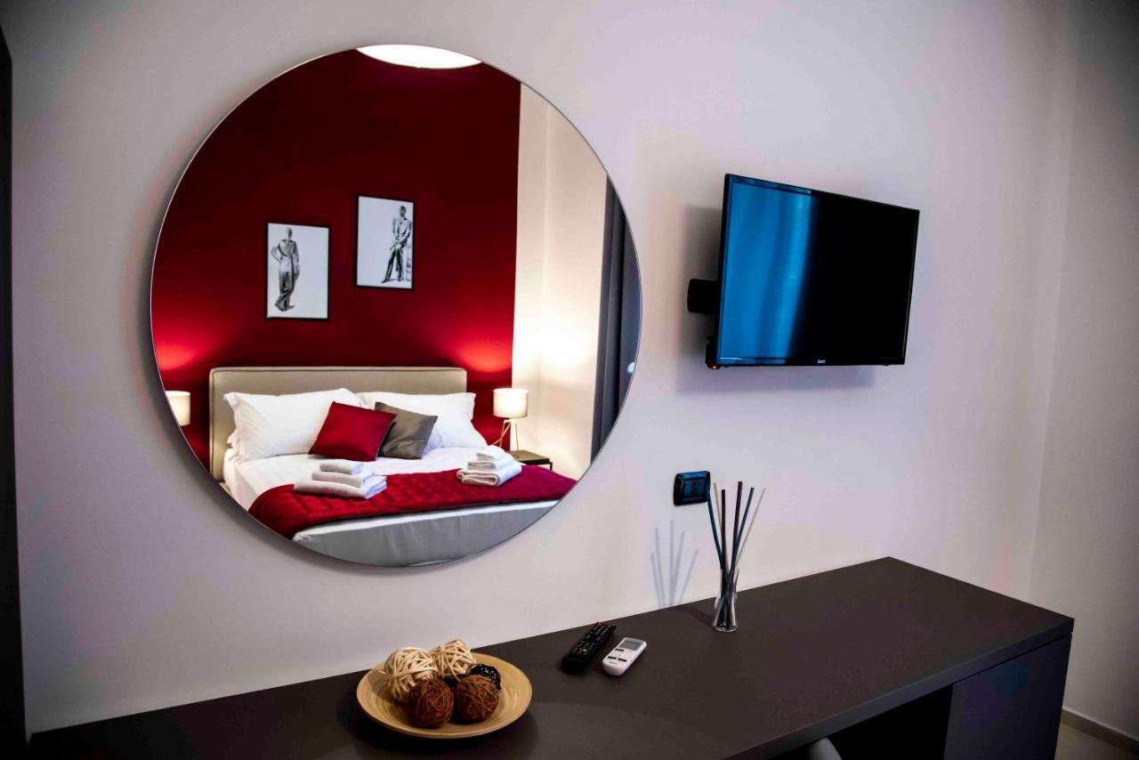Bespoke Roma Suites Экстерьер фото